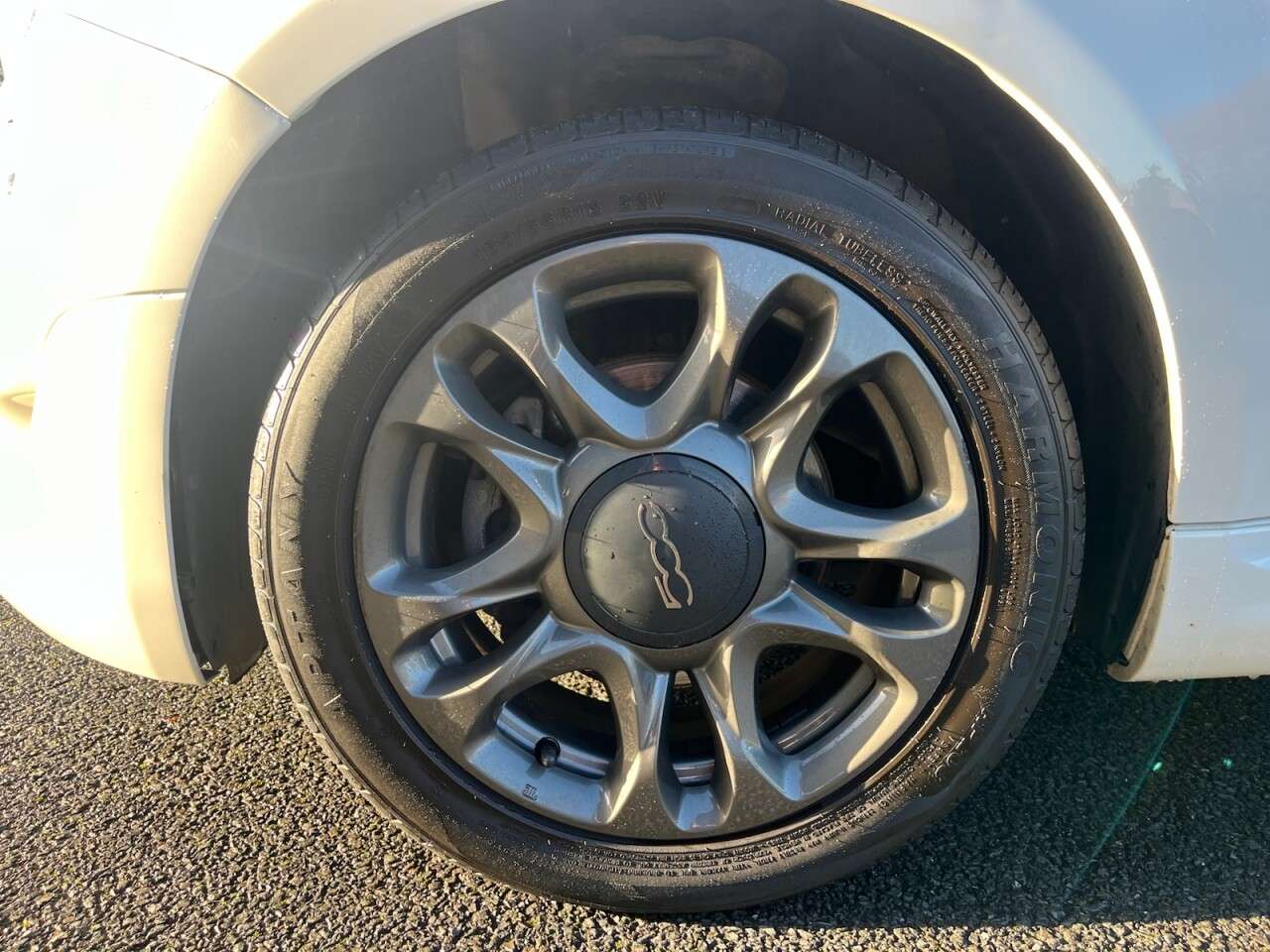 2021 FIAT 500 2021 FIAT 500