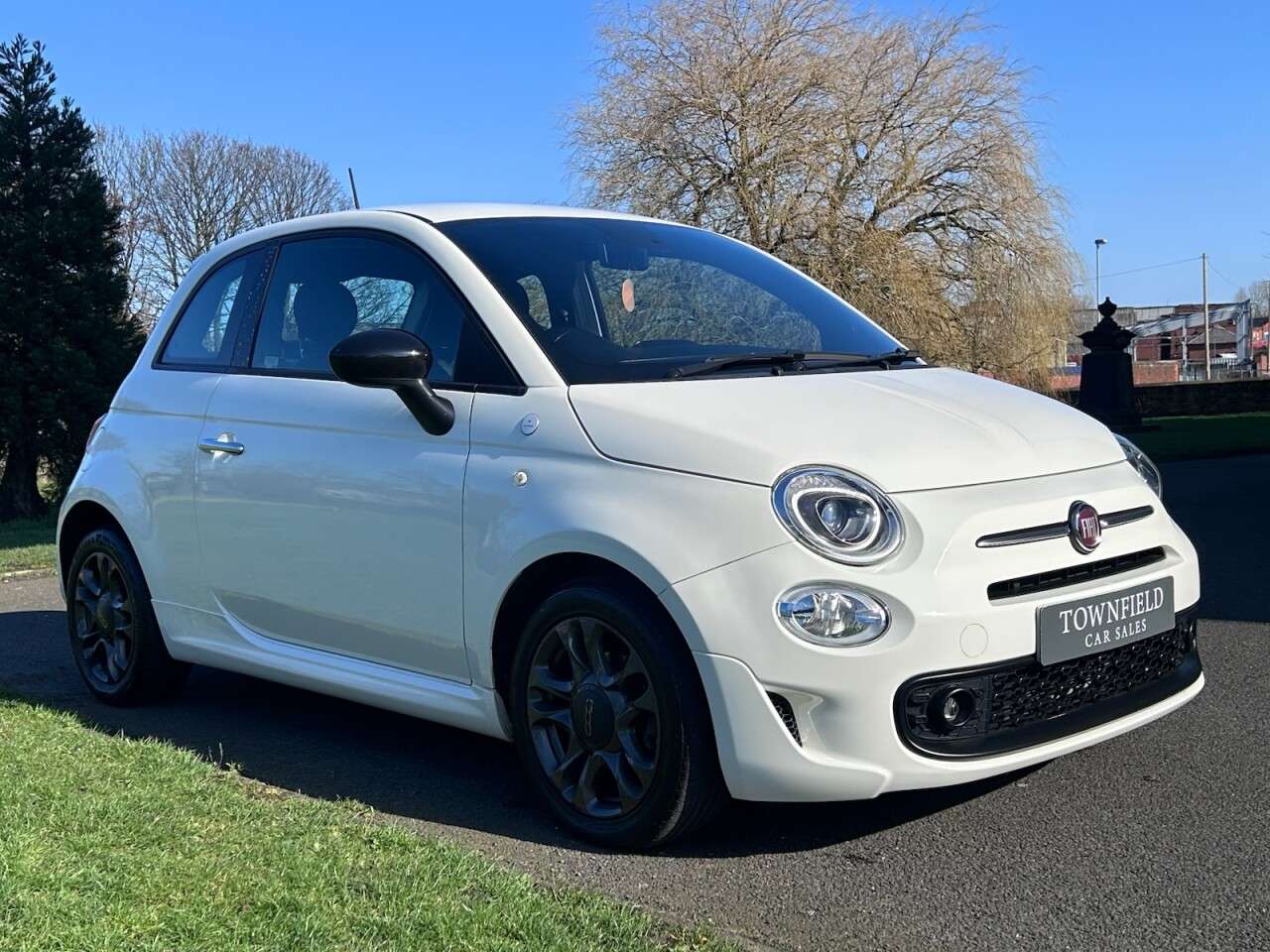 2021 FIAT 500 2021 FIAT 500