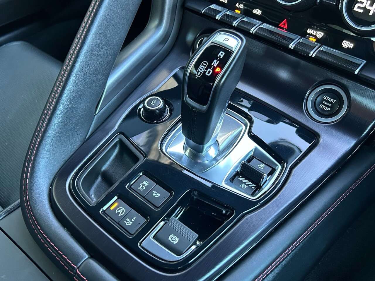 2020 JAGUAR F-TYPE 2020 JAGUAR F-TYPE