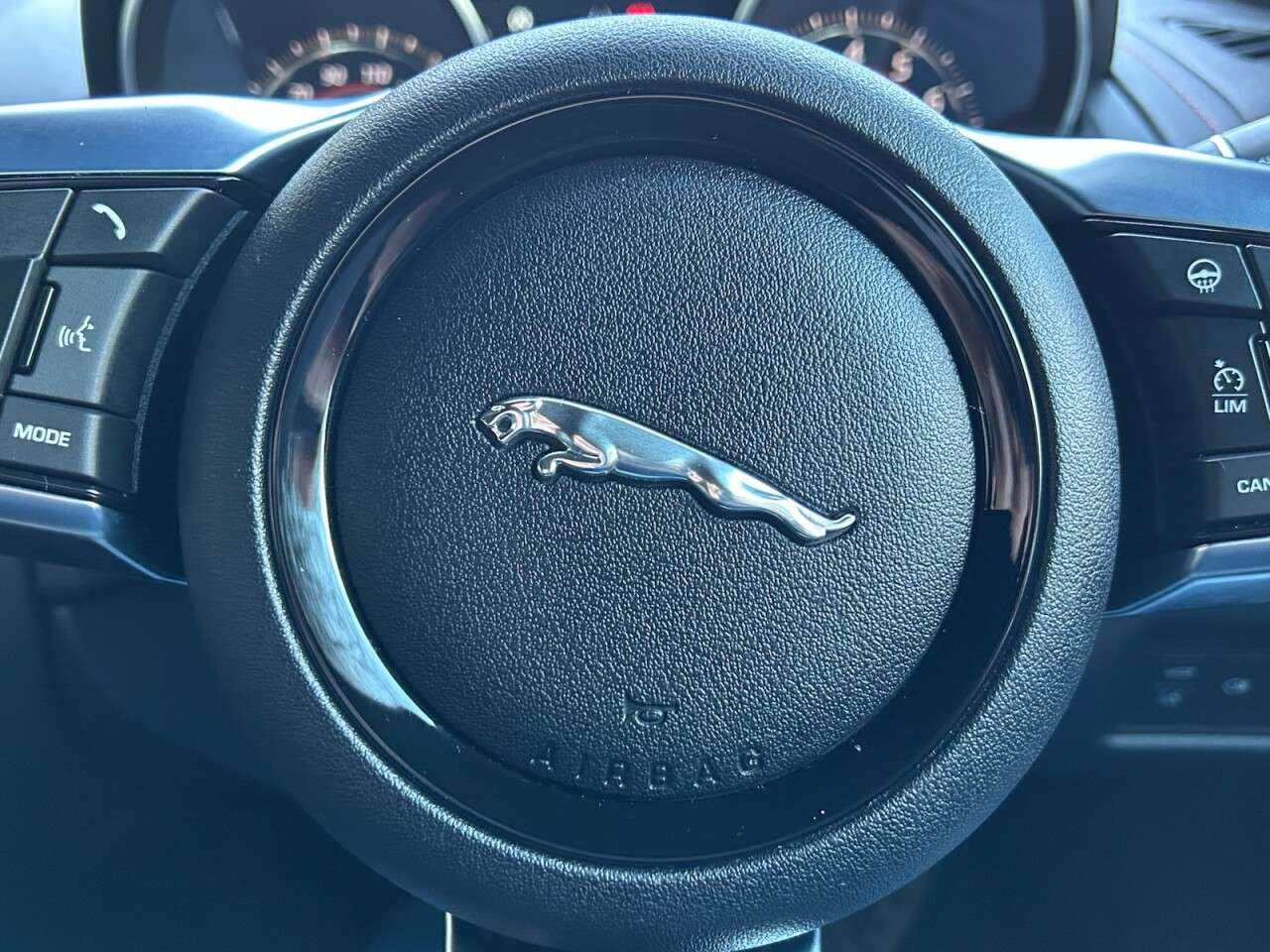 2020 JAGUAR F-TYPE 2020 JAGUAR F-TYPE