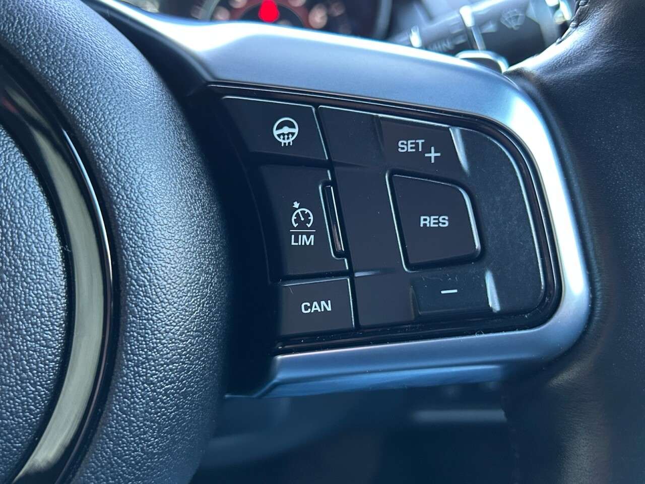 2020 JAGUAR F-TYPE 2020 JAGUAR F-TYPE