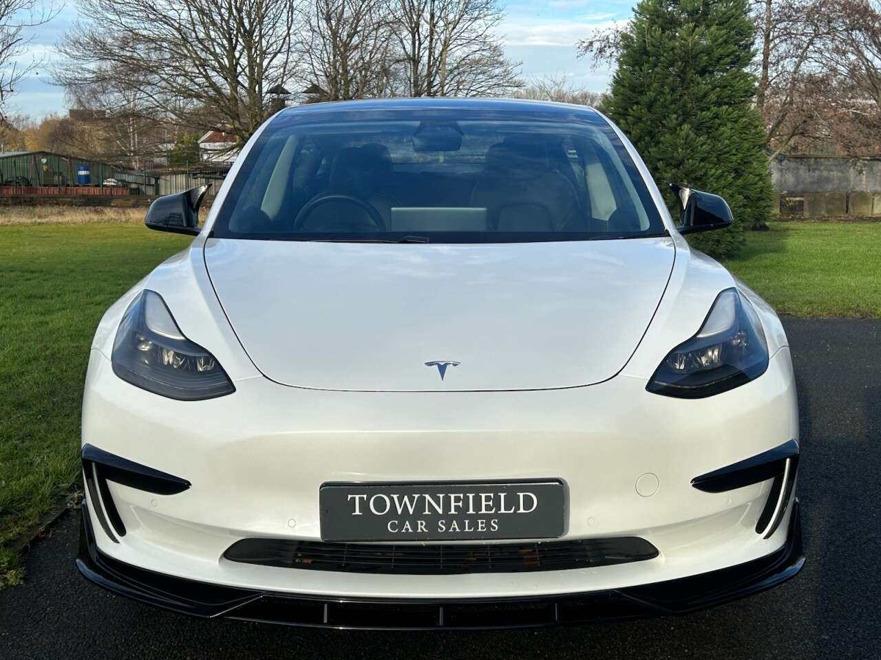 A 2021 TESLA MODEL 3 Standard Range Plus Saloon 4dr Electric Auto RWD (241 bhp) BODY KIT + PANOR A 2021 TESLA MODEL 3 Standard Range Plus Saloon 4dr Electric Auto RWD (241 bhp) BODY KIT + PANOR