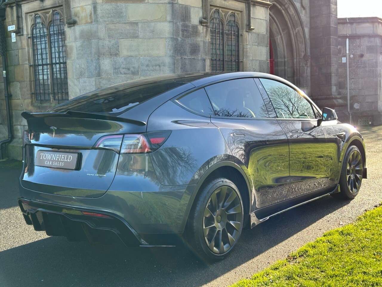 2022 TESLA MODEL Y 2022 TESLA MODEL Y