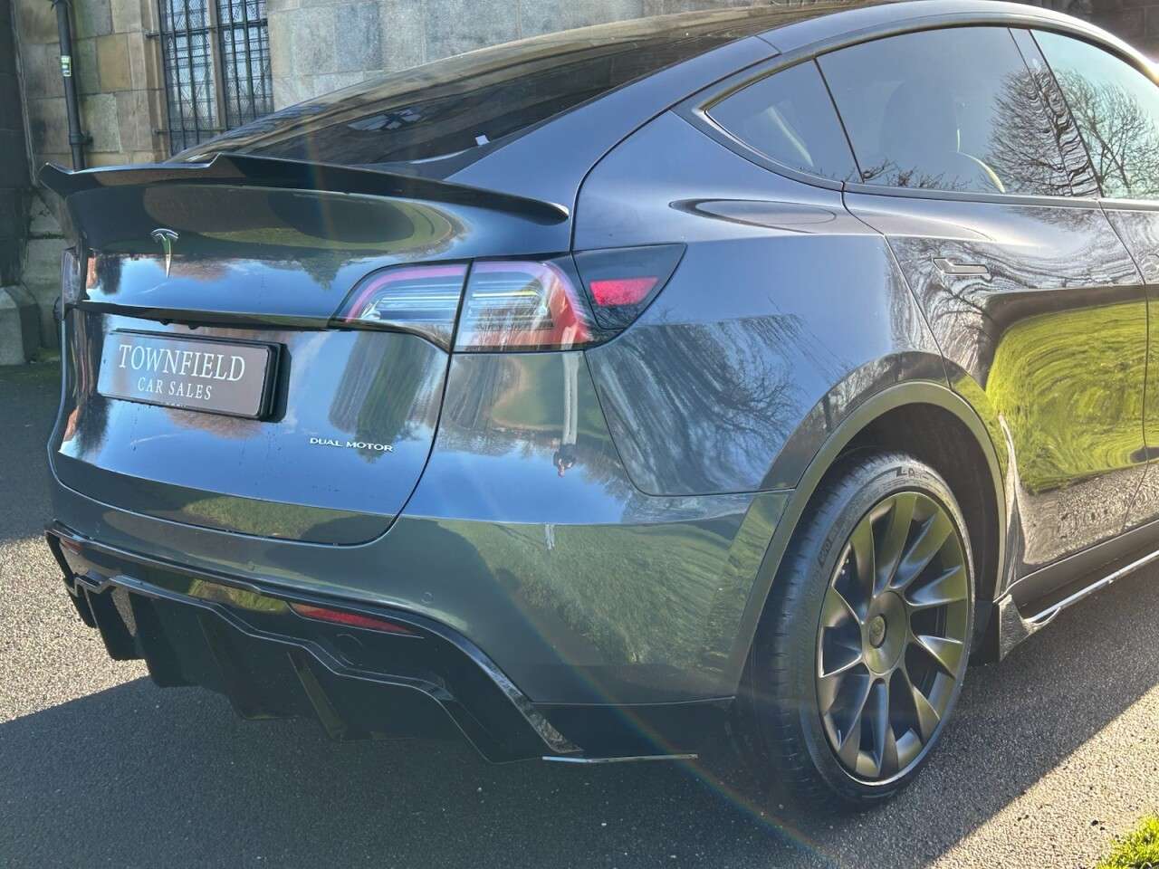 2022 TESLA MODEL Y 2022 TESLA MODEL Y