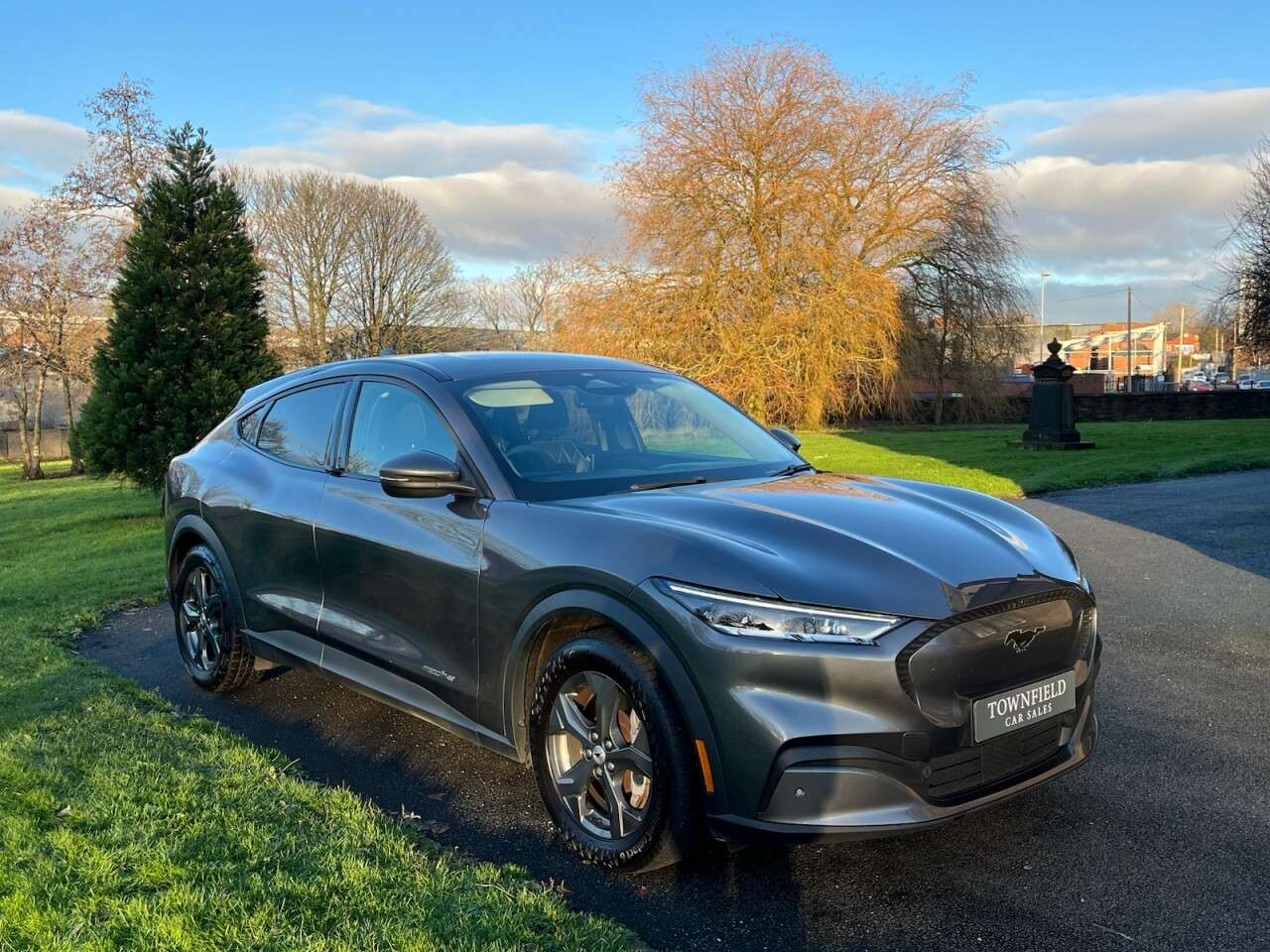 2021 FORD MUSTANG MACH-E 2021 FORD MUSTANG MACH-E