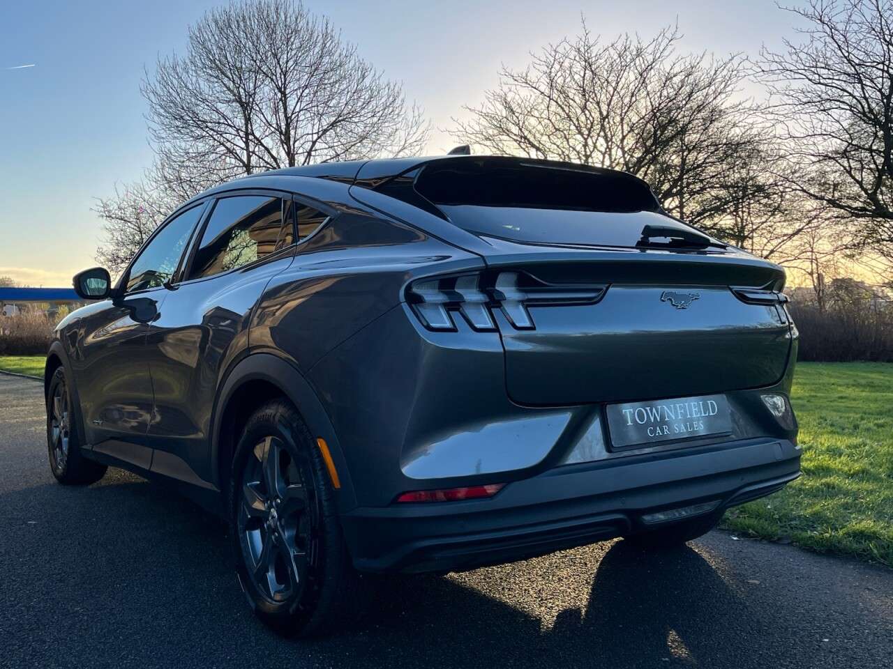2021 FORD MUSTANG MACH-E 2021 FORD MUSTANG MACH-E