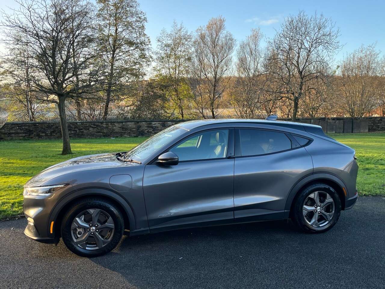 2021 FORD MUSTANG MACH-E 2021 FORD MUSTANG MACH-E