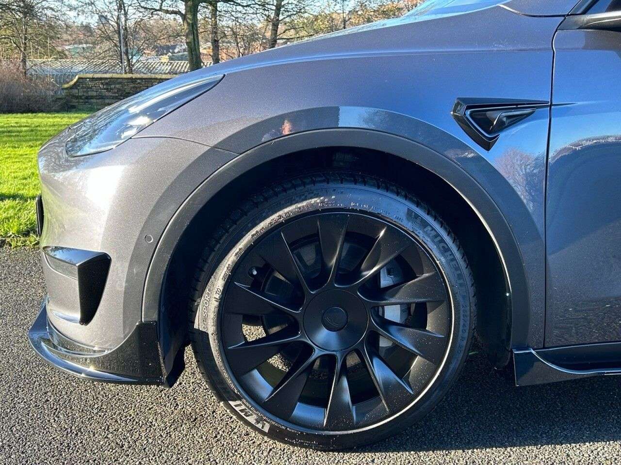 2022 TESLA MODEL Y 2022 TESLA MODEL Y