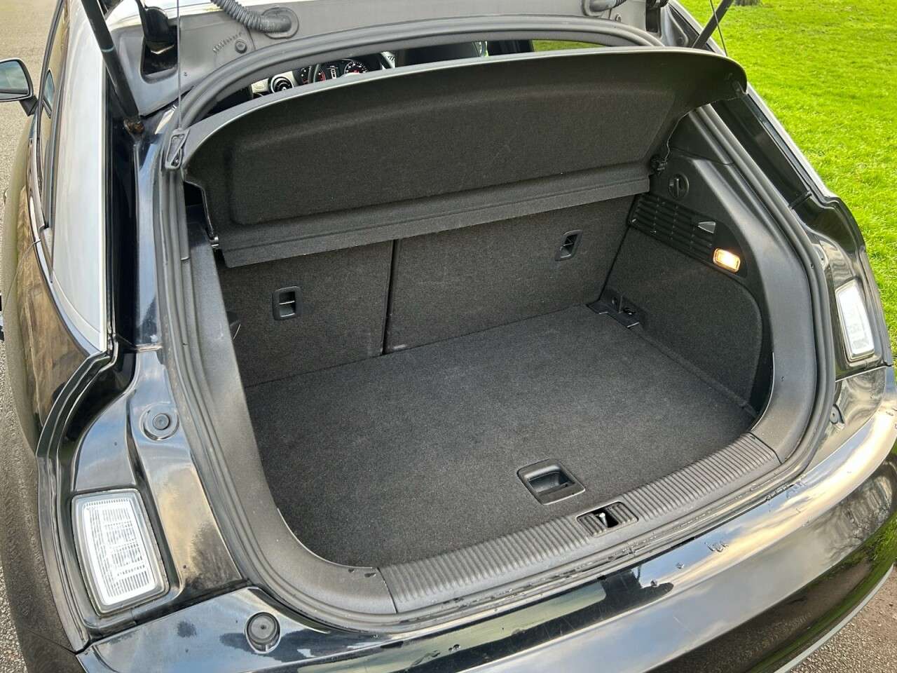 2012 AUDI A1 2012 AUDI A1