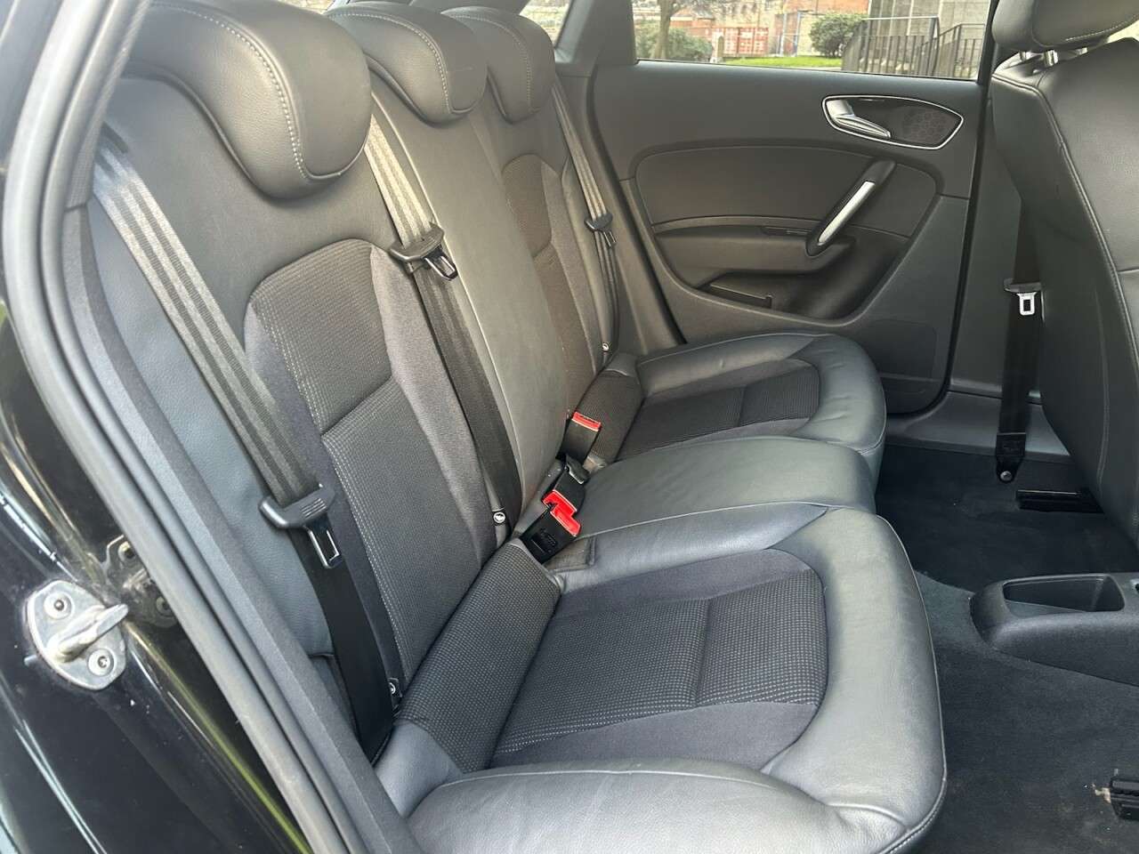 2012 AUDI A1 2012 AUDI A1