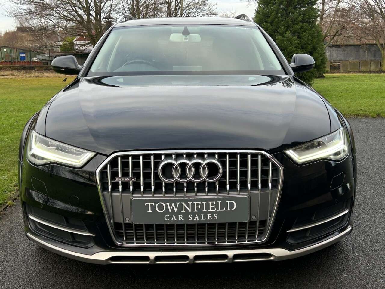 A 2017 AUDI ALLROAD 3.0 TDI V6 Sport Estate 5dr Diesel S Tronic quattro Euro 6 (s/s) (272 ps) F A 2017 AUDI ALLROAD 3.0 TDI V6 Sport Estate 5dr Diesel S Tronic quattro Euro 6 (s/s) (272 ps) F