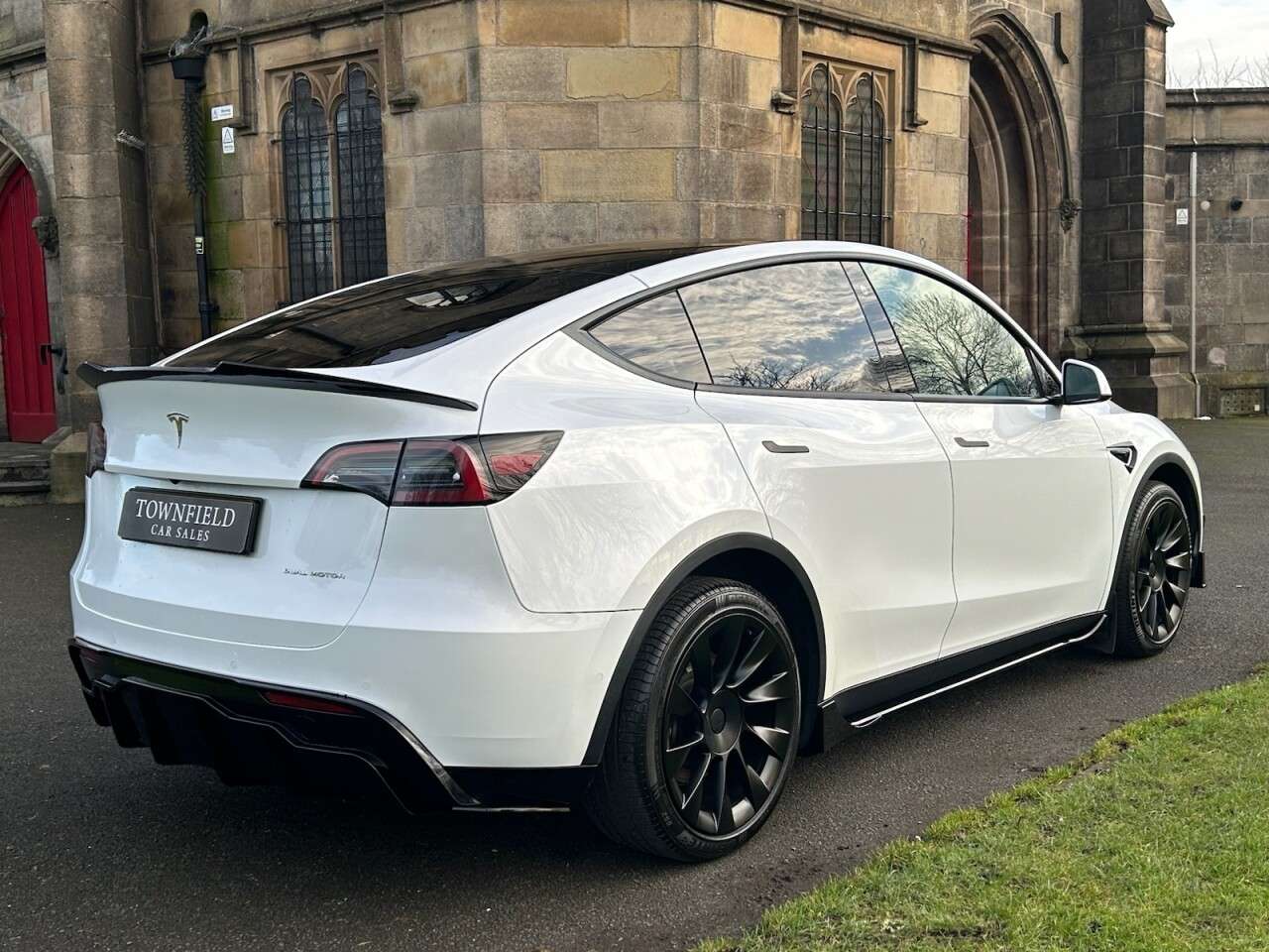 2022 TESLA MODEL Y 2022 TESLA MODEL Y