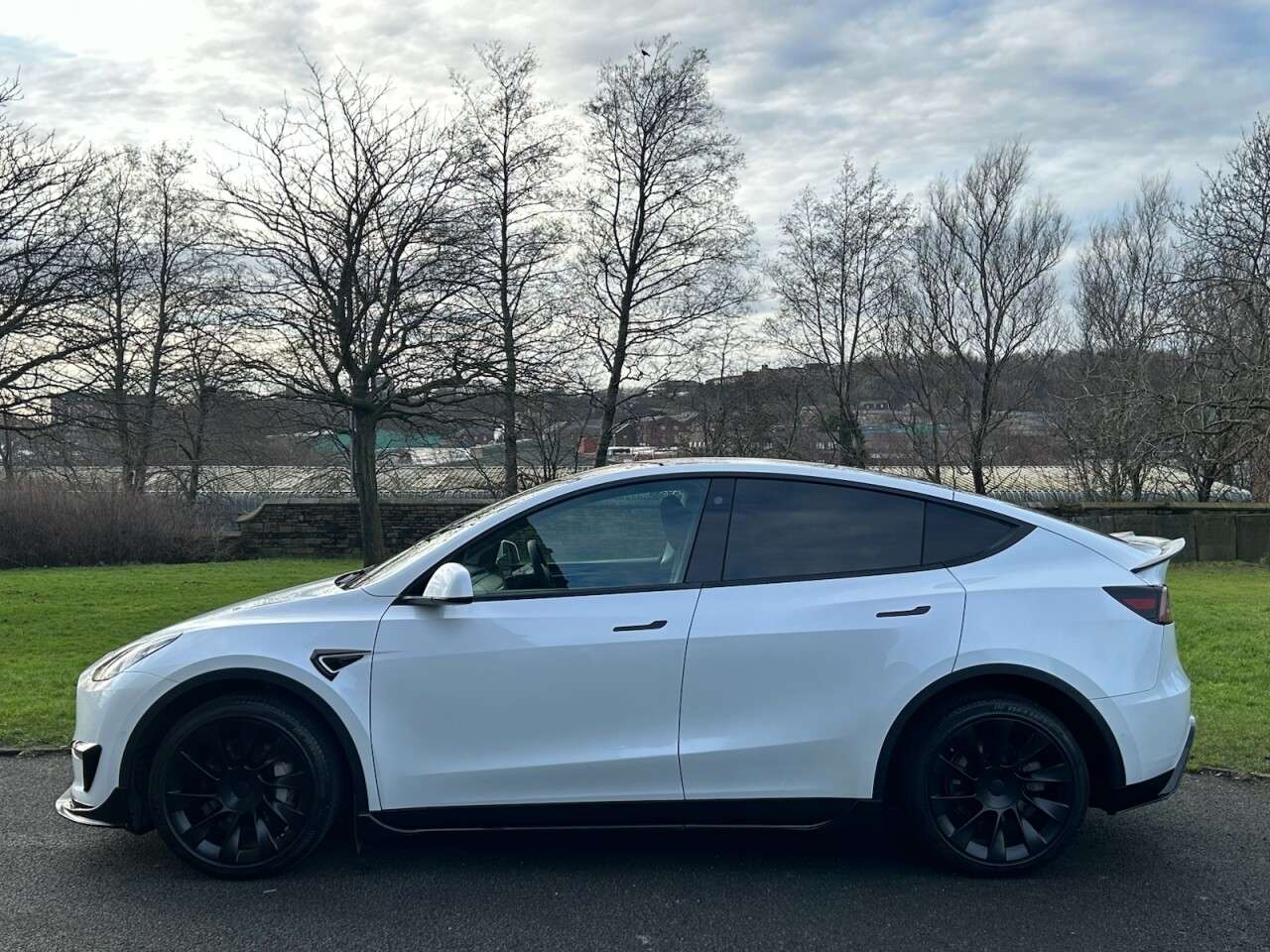 2022 TESLA MODEL Y 2022 TESLA MODEL Y