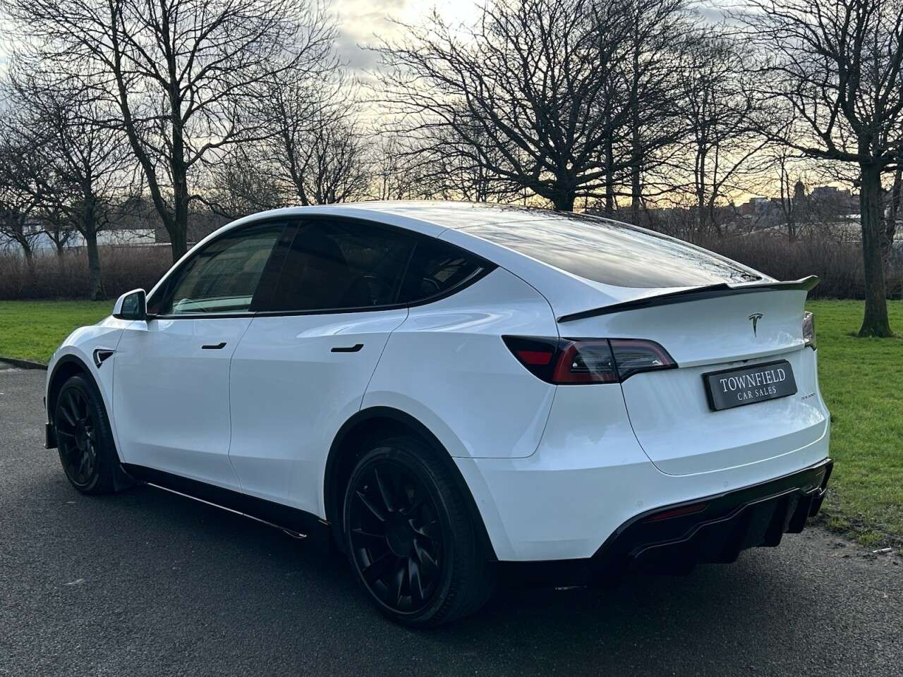 2022 TESLA MODEL Y 2022 TESLA MODEL Y