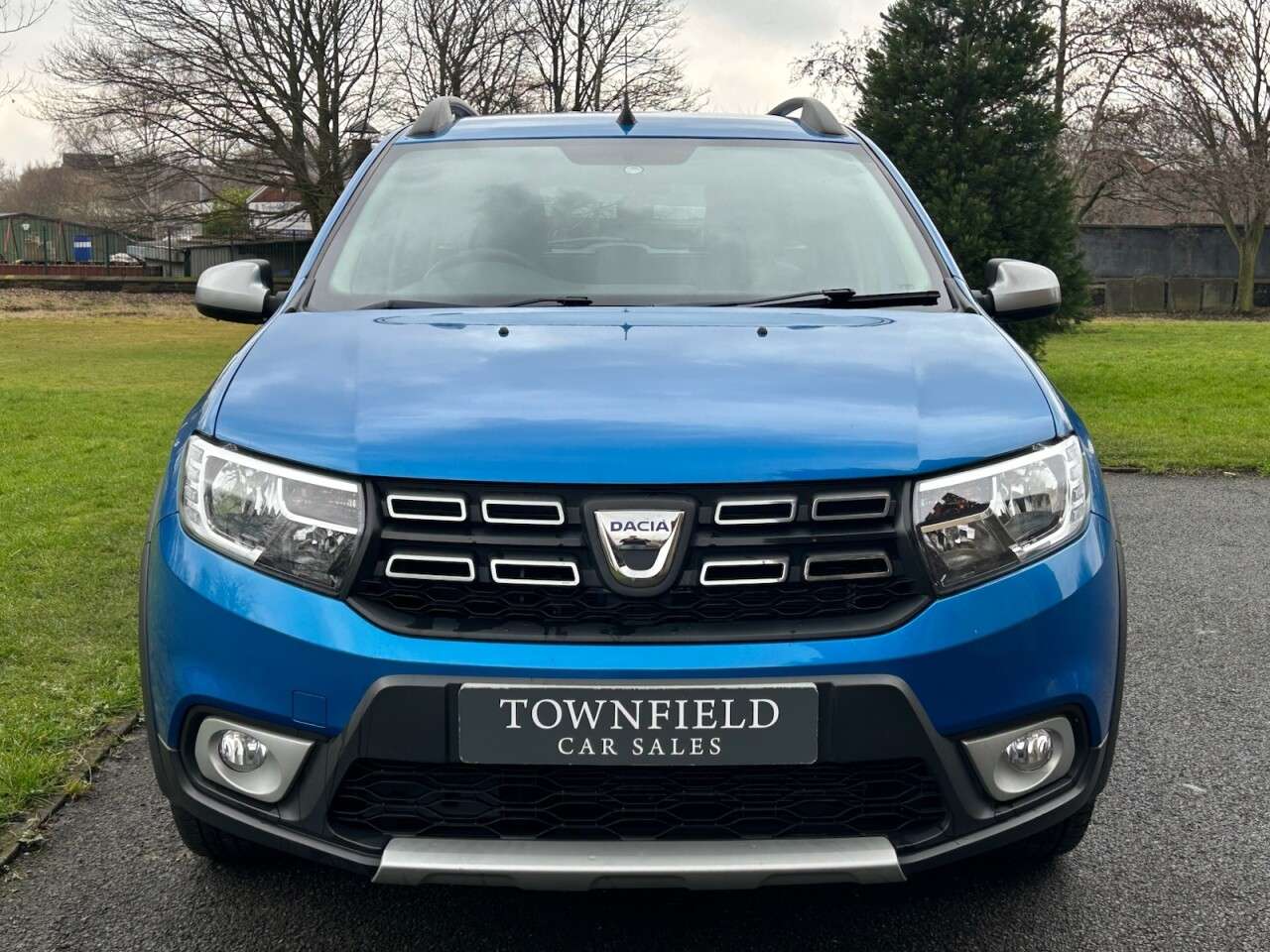 A 2019 DACIA LOGAN MCV STEPWAY 1.5 Blue dCi Comfort Estate 5dr Diesel Manual Euro 6 (s/s) (95 ps) APPLE CA A 2019 DACIA LOGAN MCV STEPWAY 1.5 Blue dCi Comfort Estate 5dr Diesel Manual Euro 6 (s/s) (95 ps) APPLE CA