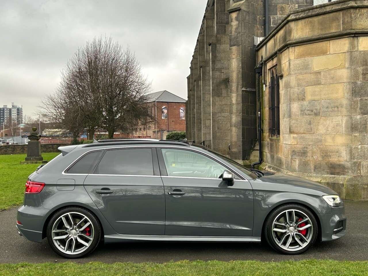 A 2016 AUDI S3 2.0 TFSI Sportback 5dr Petrol S Tronic quattro Euro 6 (s/s) (310 ps) B & O A 2016 AUDI S3 2.0 TFSI Sportback 5dr Petrol S Tronic quattro Euro 6 (s/s) (310 ps) B & O