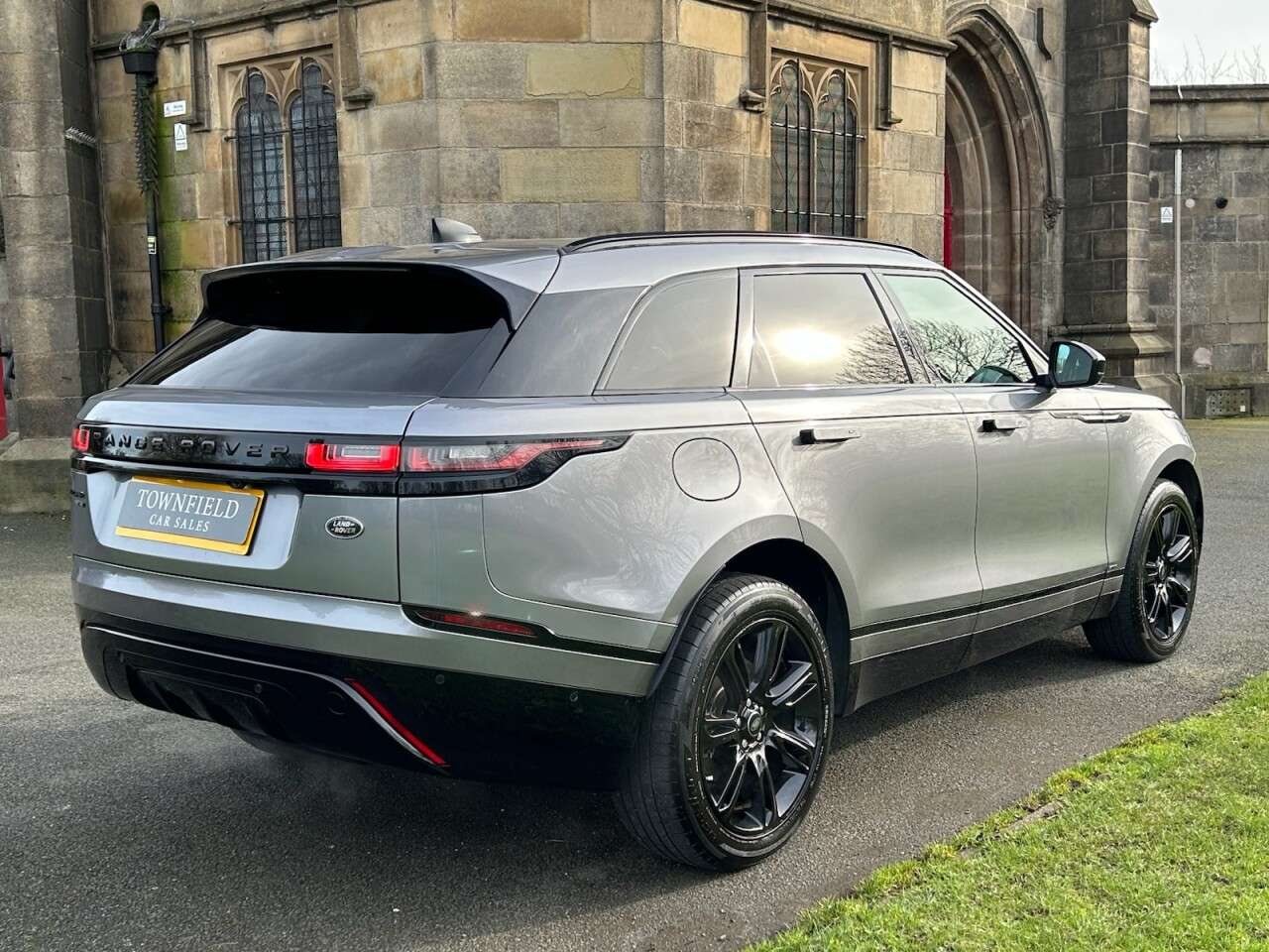 2020 LAND ROVER RANGE ROVER VELAR 2020 LAND ROVER RANGE ROVER VELAR