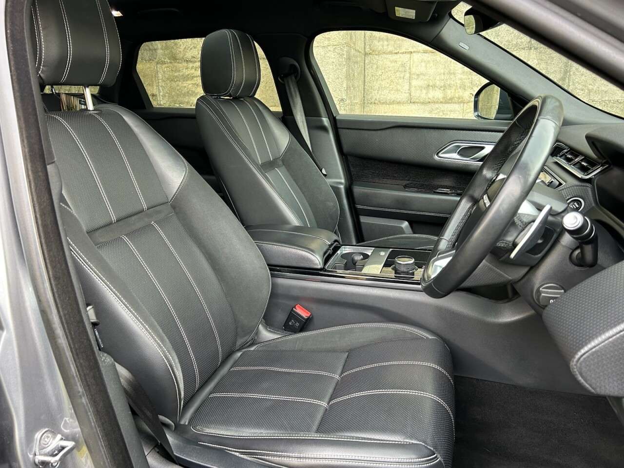 2020 LAND ROVER RANGE ROVER VELAR 2020 LAND ROVER RANGE ROVER VELAR