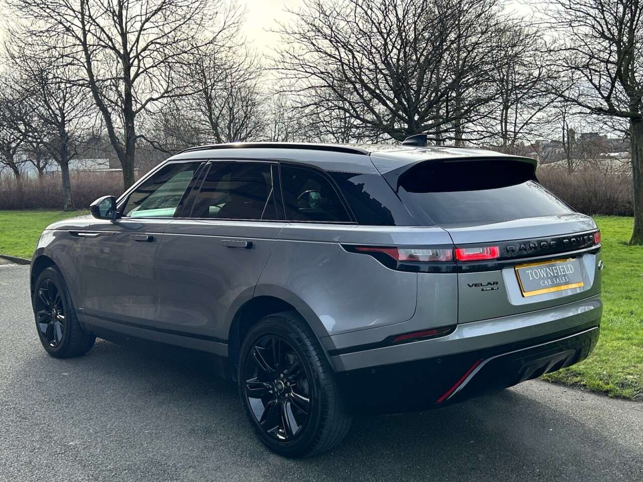 2020 LAND ROVER RANGE ROVER VELAR 2020 LAND ROVER RANGE ROVER VELAR