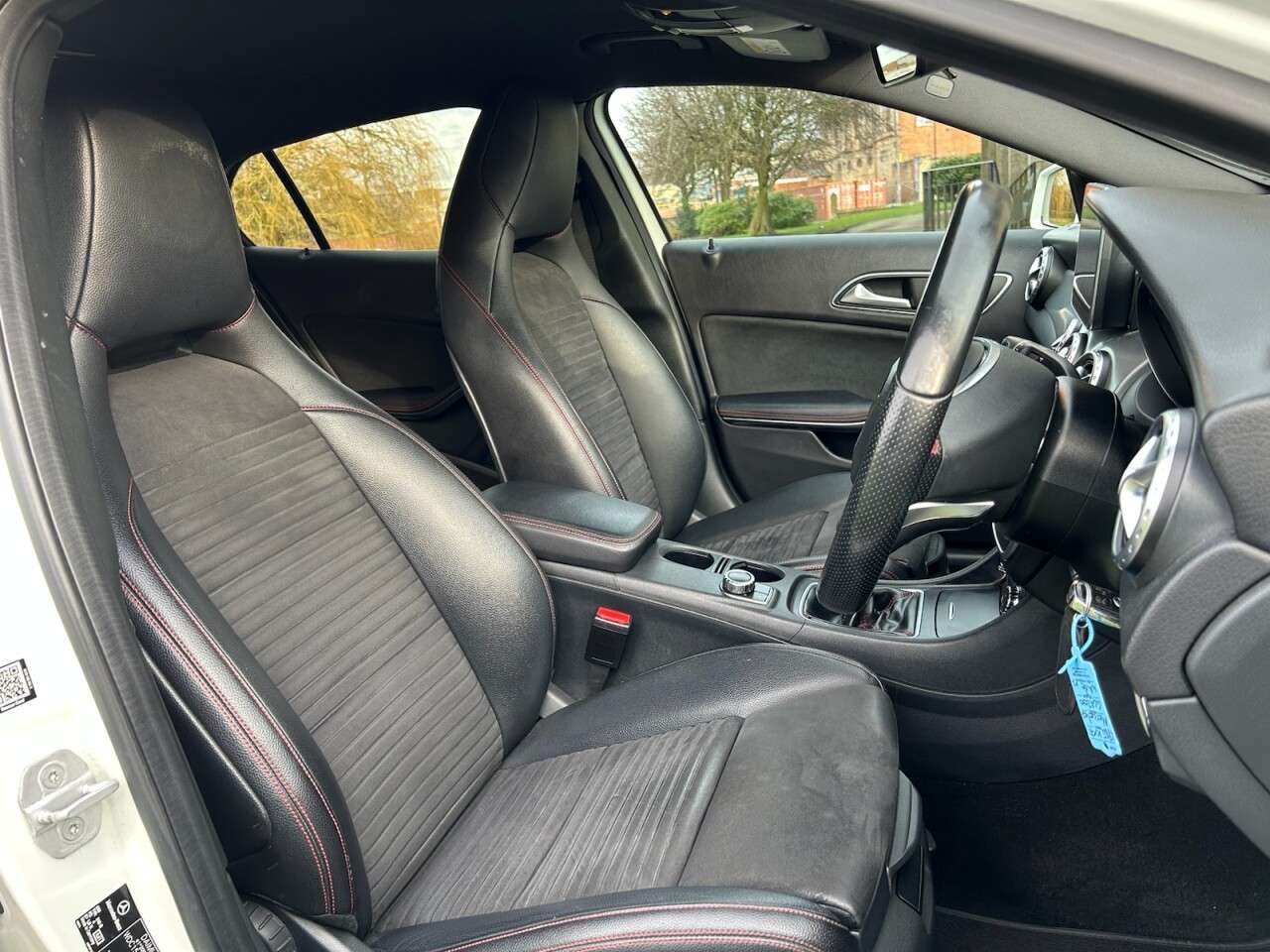 2015 MERCEDES-BENZ GLA 2015 MERCEDES-BENZ GLA