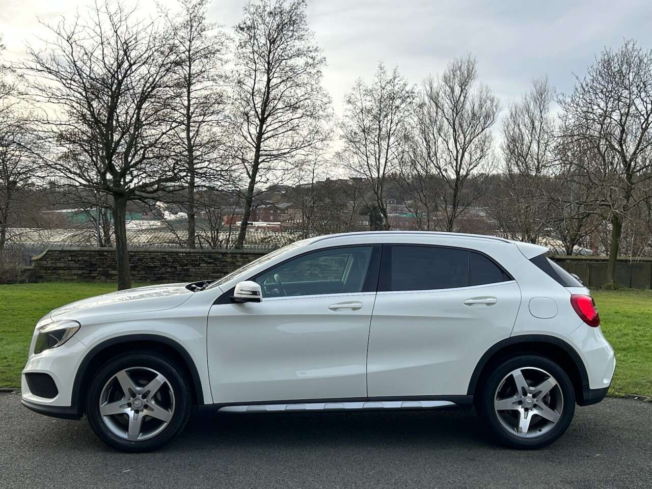 2015 MERCEDES-BENZ GLA 2015 MERCEDES-BENZ GLA