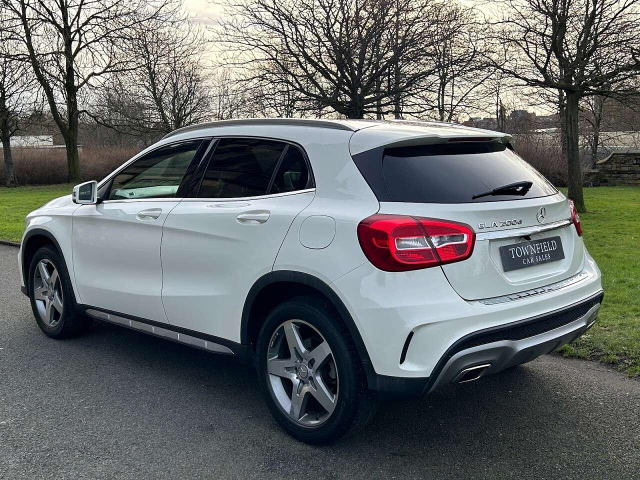 2015 MERCEDES-BENZ GLA 2015 MERCEDES-BENZ GLA