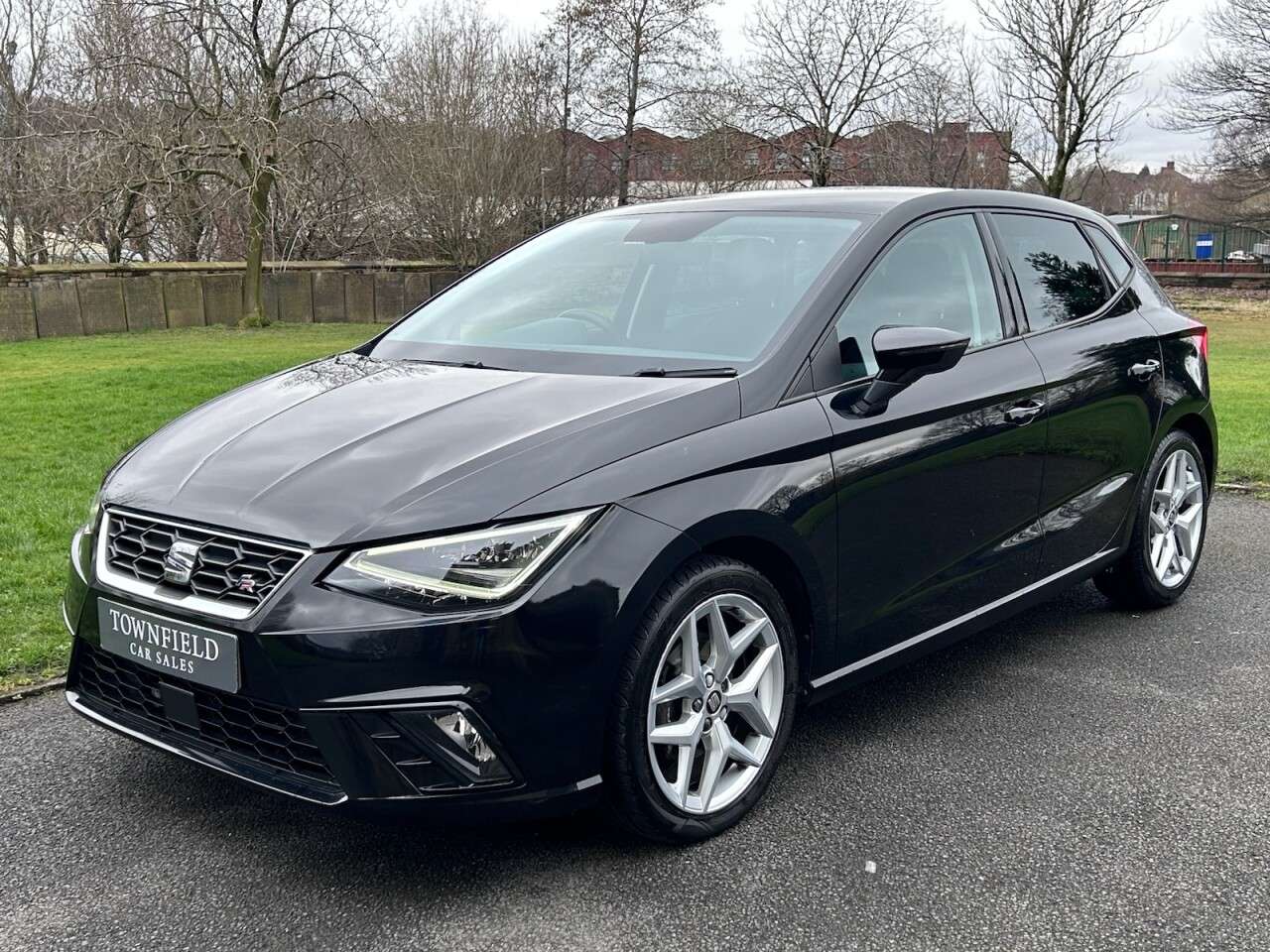 A 2020 SEAT IBIZA 1.0 TSI FR Hatchback 5dr Petrol DSG Euro 6 (s/s) GPF (115 ps) A 2020 SEAT IBIZA 1.0 TSI FR Hatchback 5dr Petrol DSG Euro 6 (s/s) GPF (115 ps)