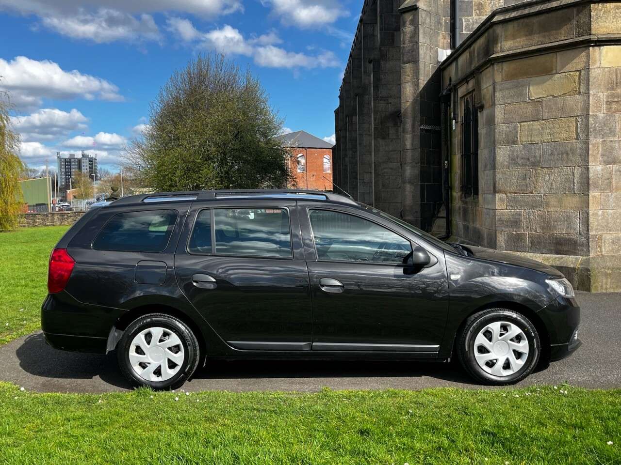 2017 DACIA LOGAN MCV 2017 DACIA LOGAN MCV