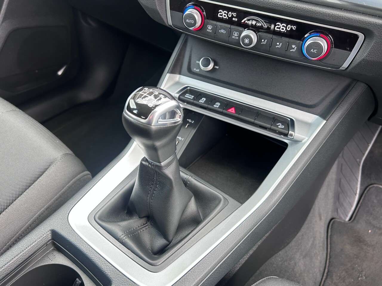 2021 AUDI Q3 2021 AUDI Q3