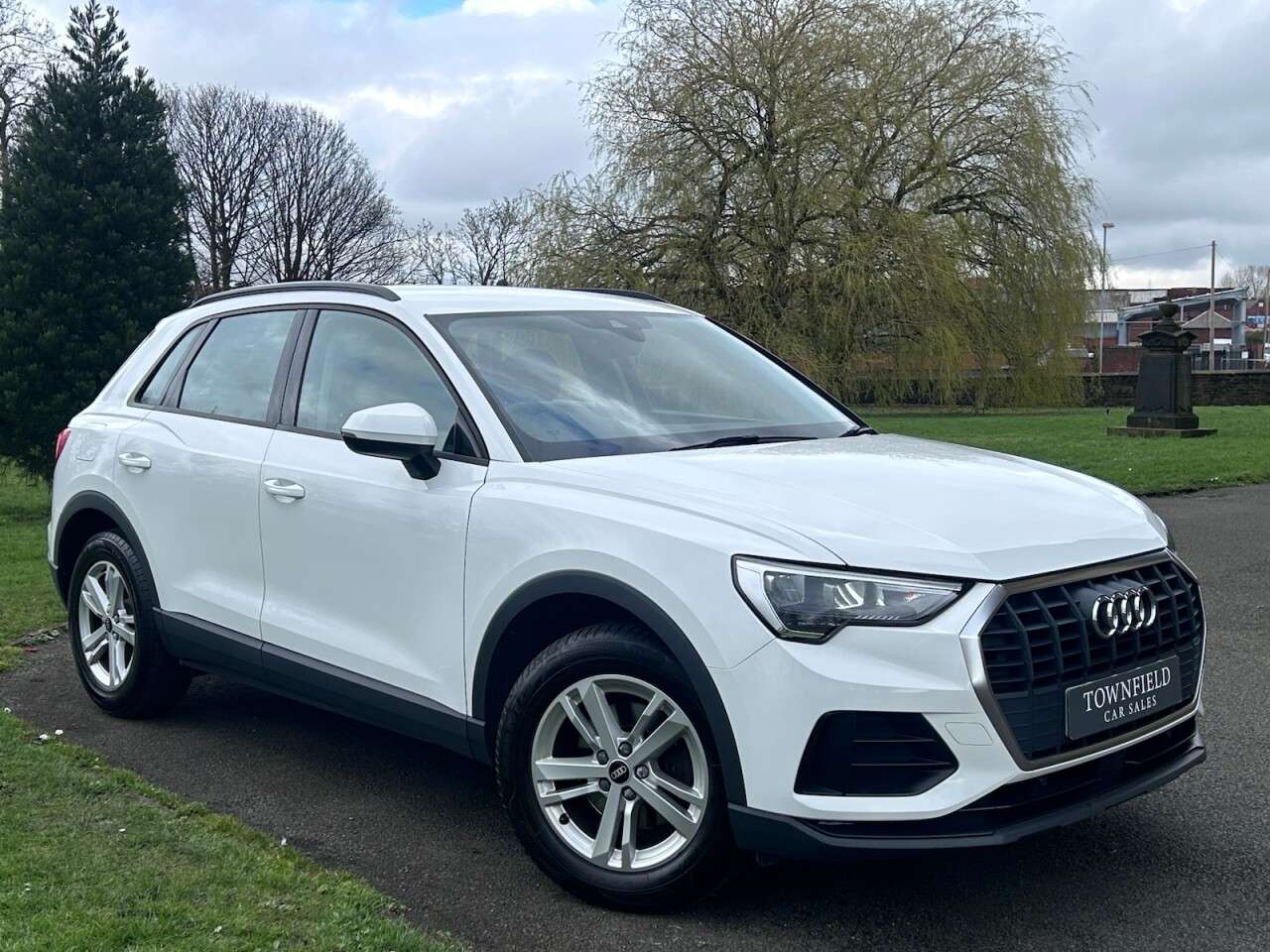 2021 AUDI Q3 2021 AUDI Q3