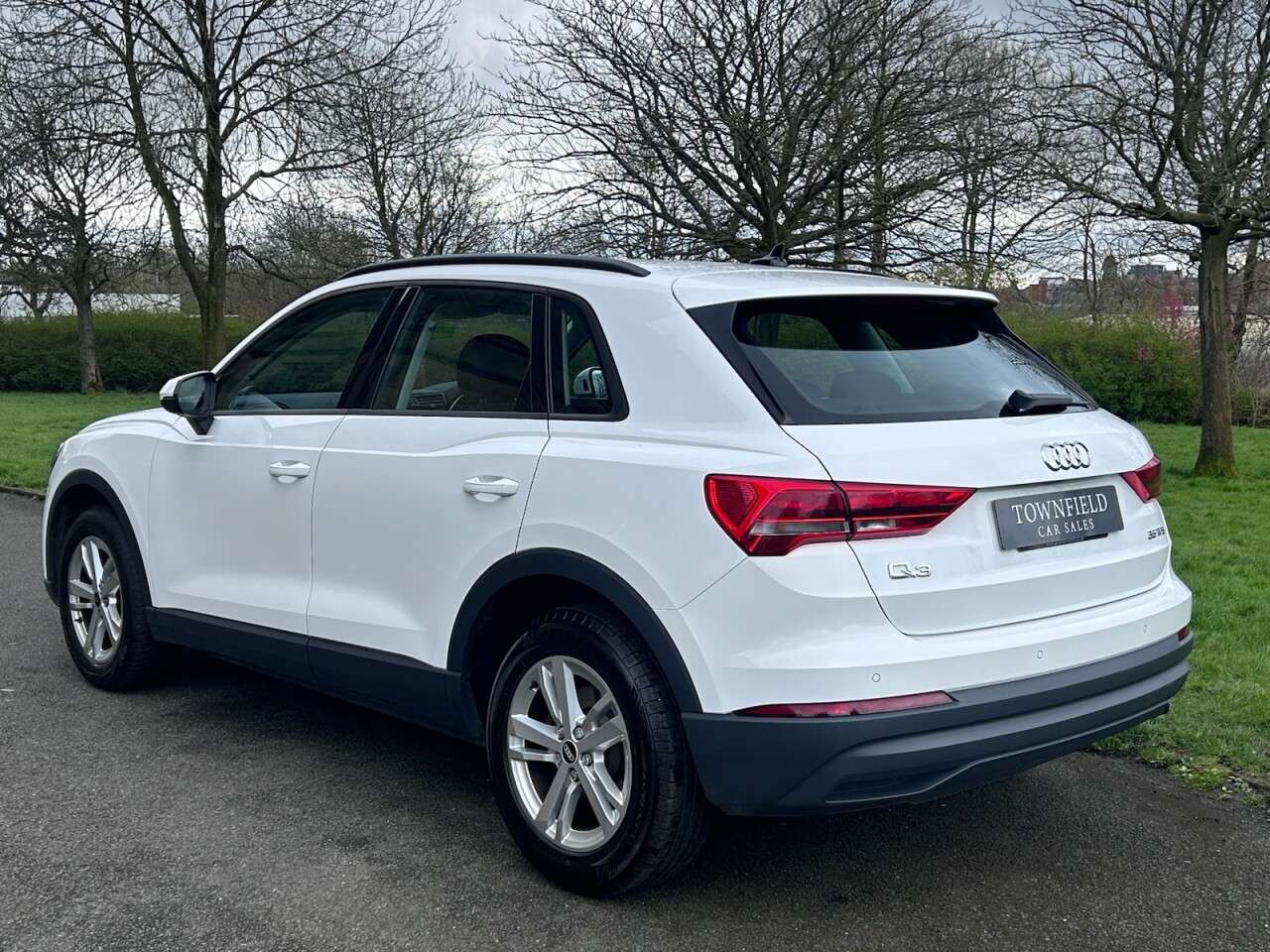 2021 AUDI Q3 2021 AUDI Q3