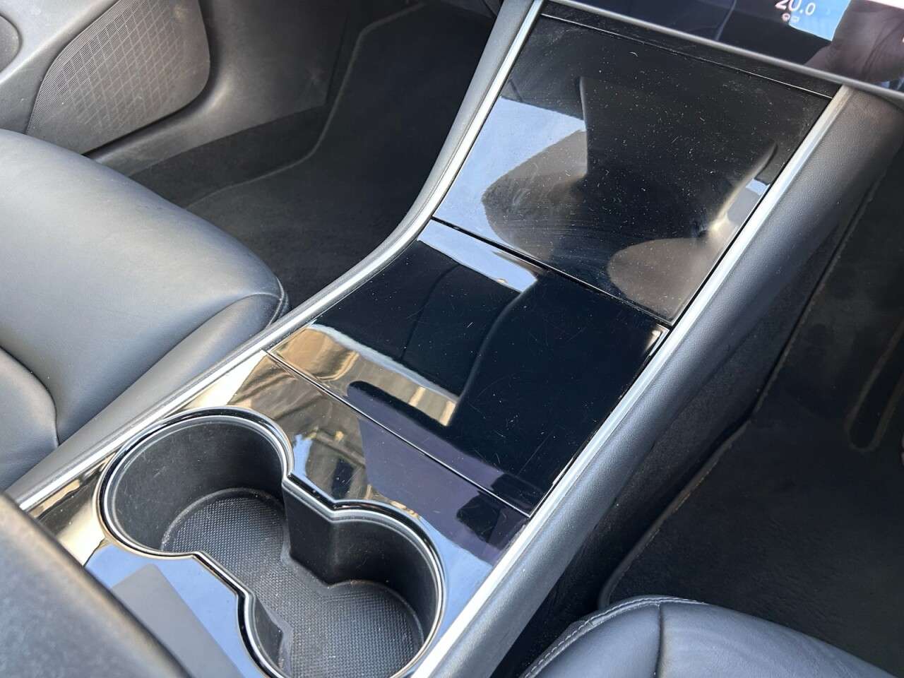 2020 TESLA MODEL 3 2020 TESLA MODEL 3
