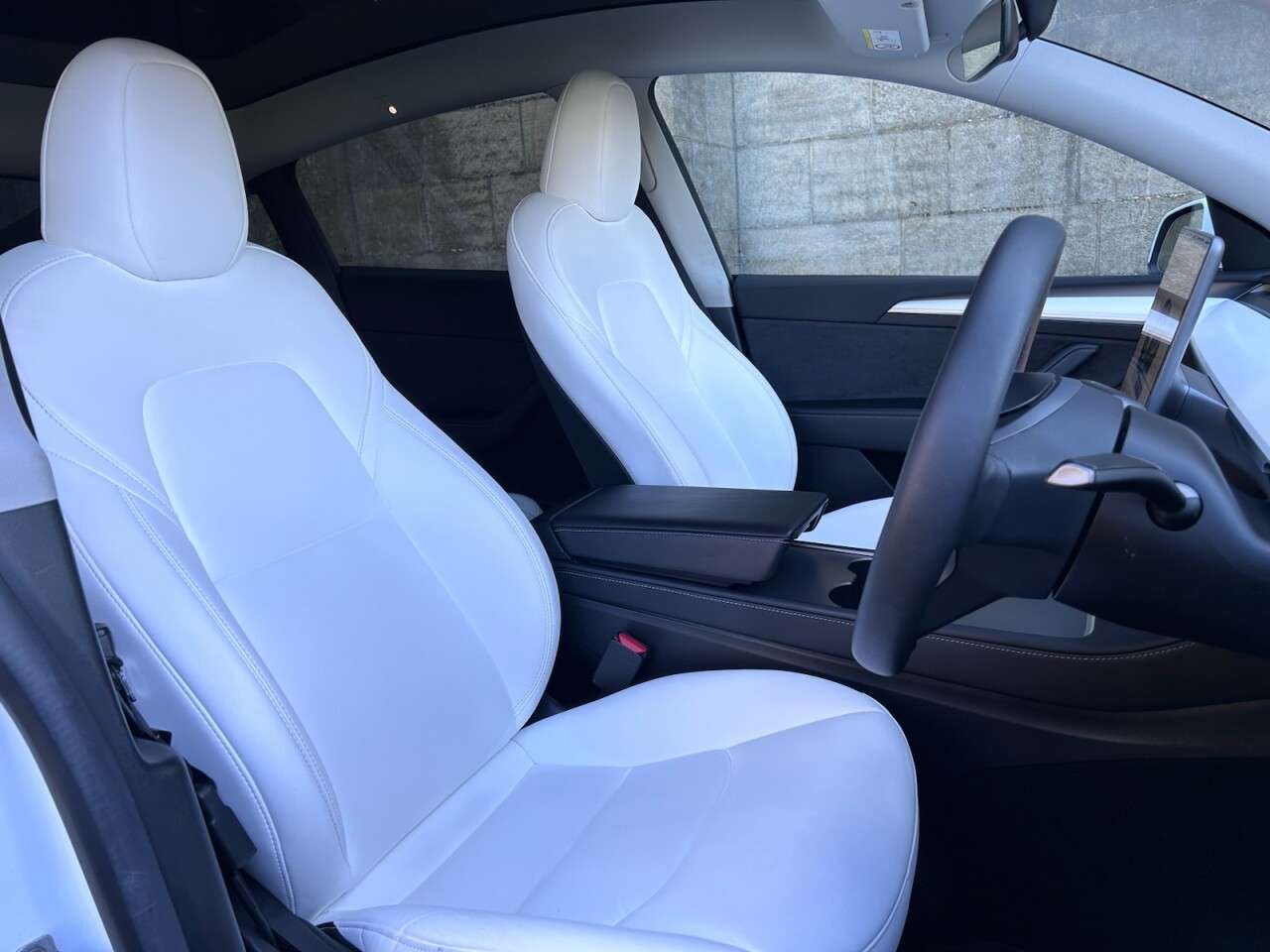 2023 TESLA MODEL Y 2023 TESLA MODEL Y