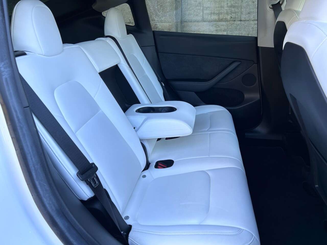 2023 TESLA MODEL Y 2023 TESLA MODEL Y