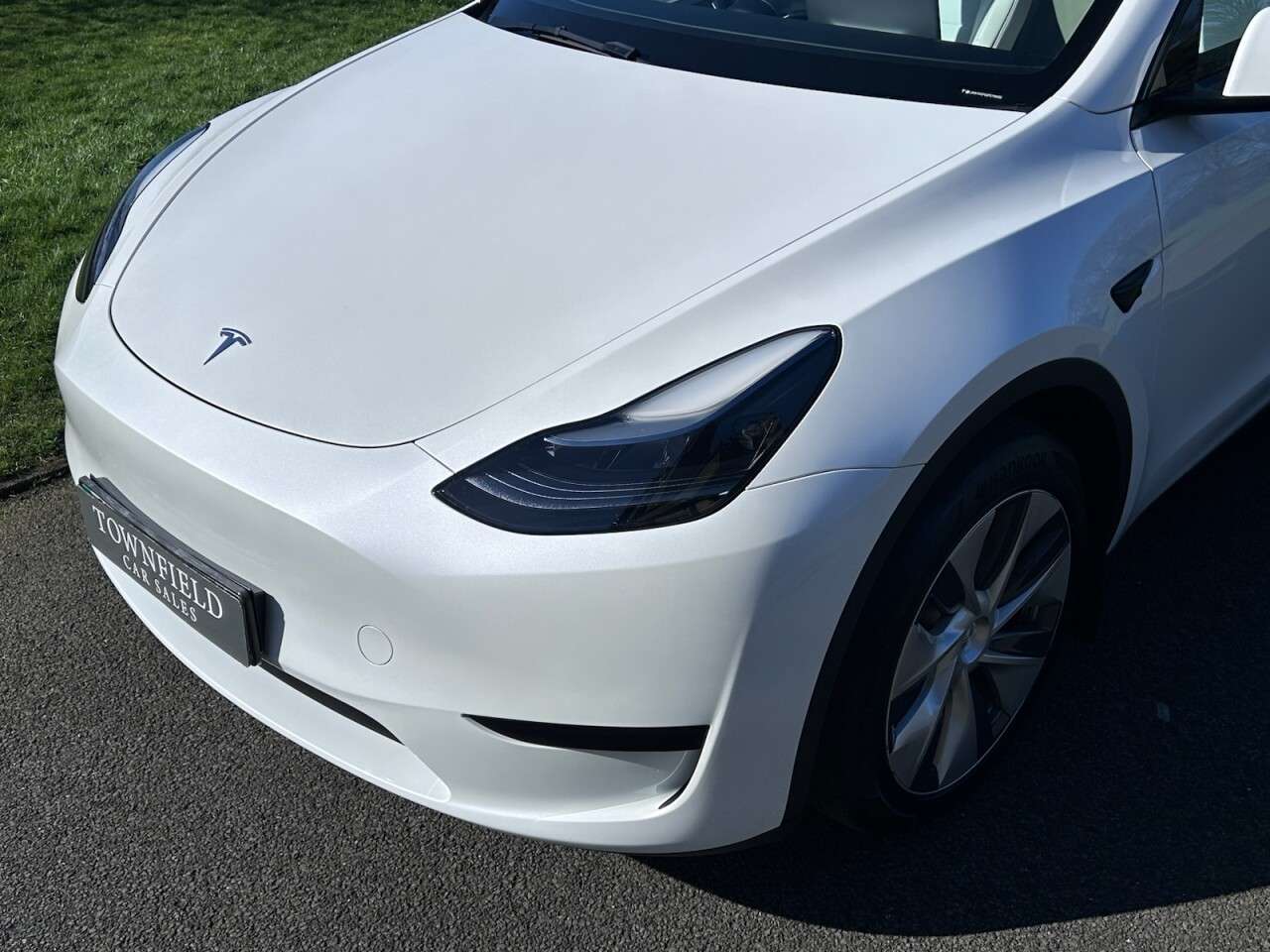 2023 TESLA MODEL Y 2023 TESLA MODEL Y