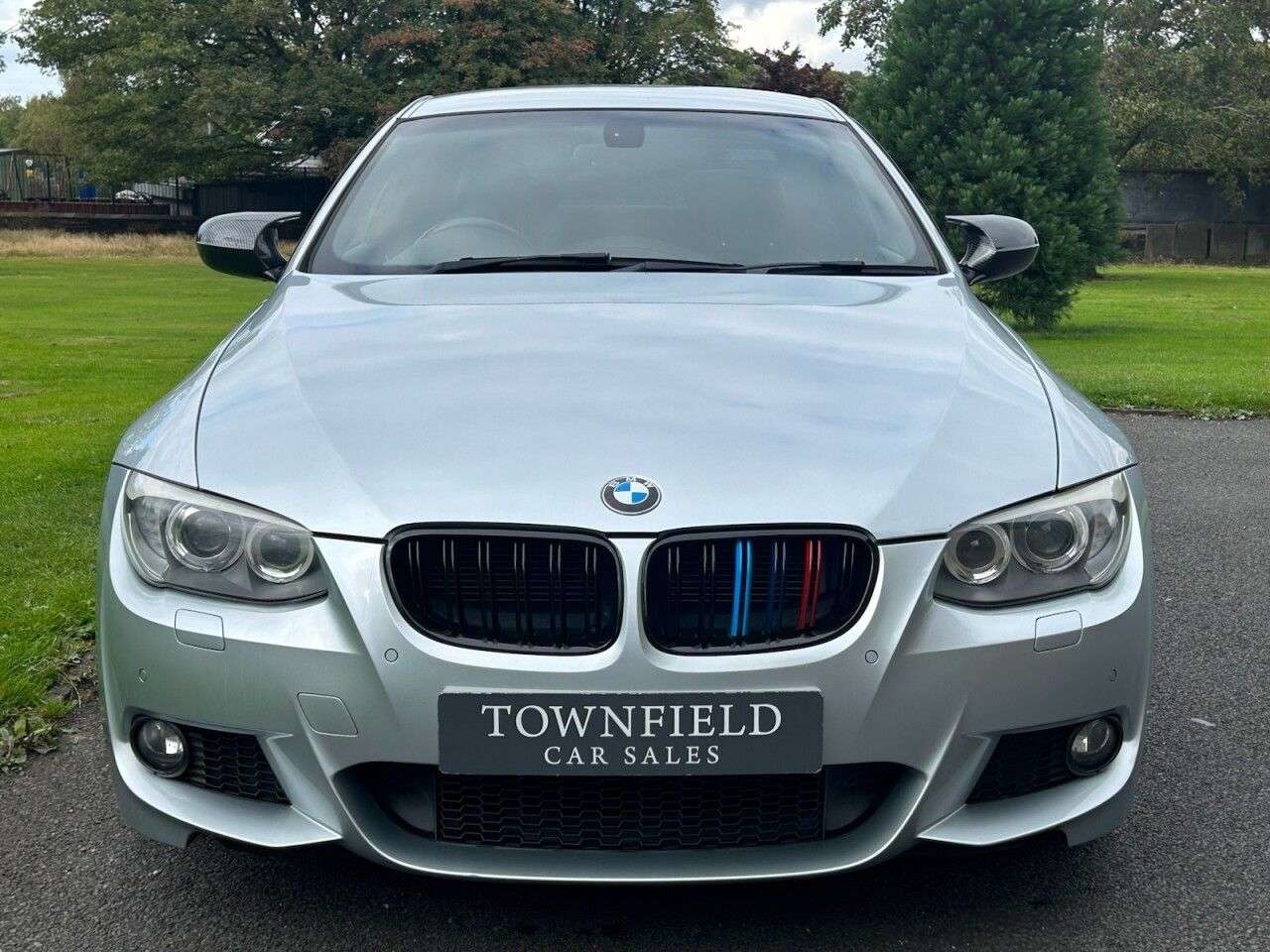 A 2012 BMW 3 SERIES 3.0 330i Sport Plus Edition Coupe 2dr Petrol Steptronic Euro 5 (272 ps) FRO A 2012 BMW 3 SERIES 3.0 330i Sport Plus Edition Coupe 2dr Petrol Steptronic Euro 5 (272 ps) FRO