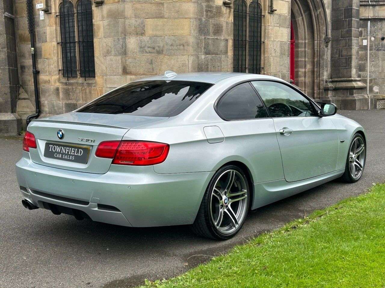 A 2012 BMW 3 SERIES 3.0 330i Sport Plus Edition Coupe 2dr Petrol Steptronic Euro 5 (272 ps) FRO A 2012 BMW 3 SERIES 3.0 330i Sport Plus Edition Coupe 2dr Petrol Steptronic Euro 5 (272 ps) FRO