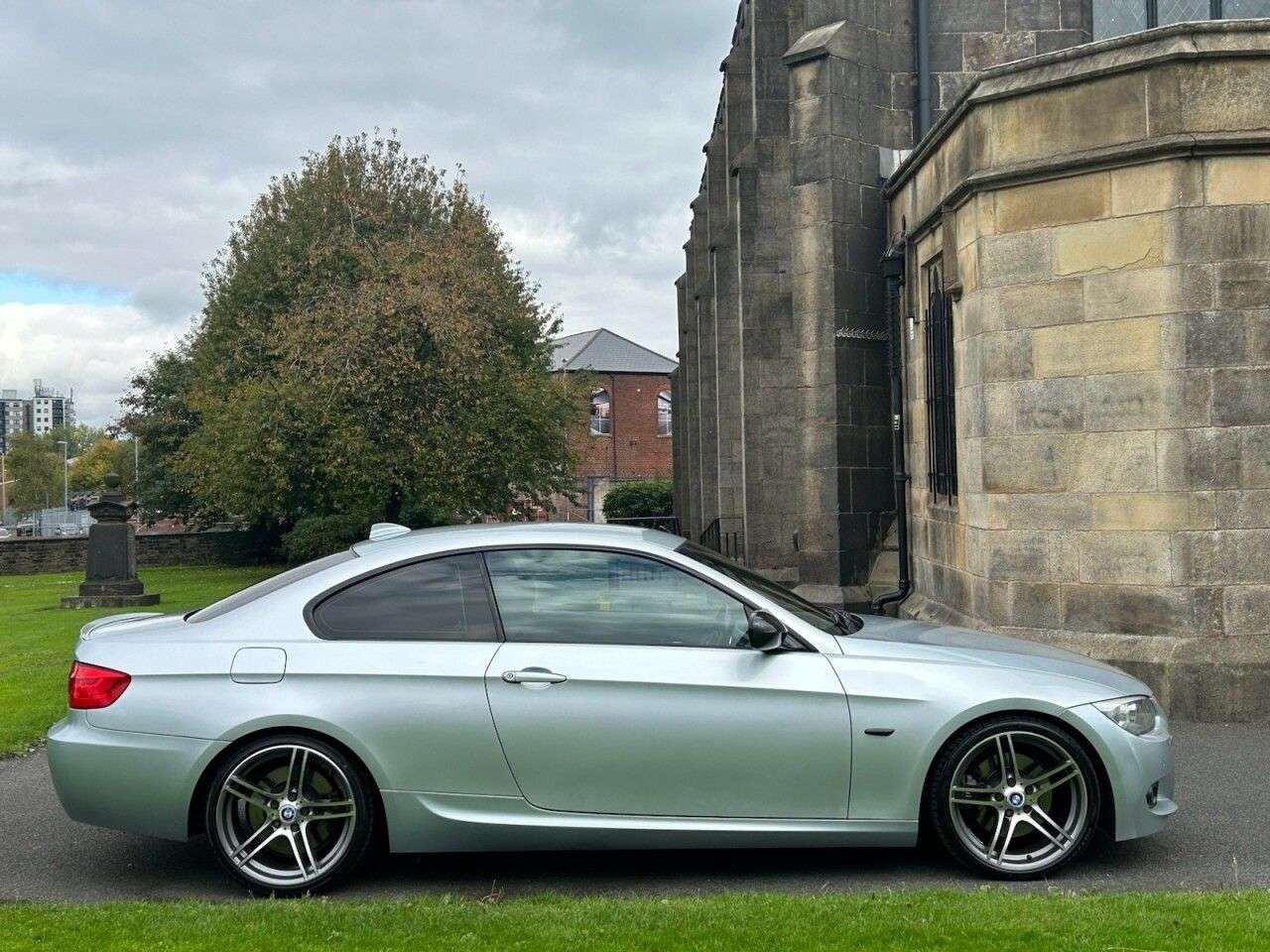 2012 BMW 3 SERIES 2012 BMW 3 SERIES