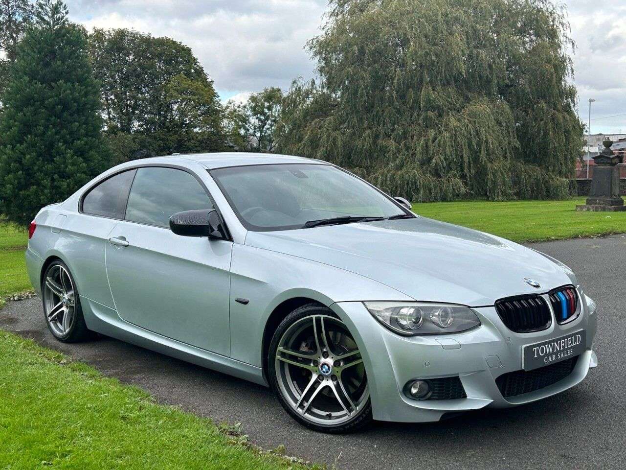 2012 BMW 3 SERIES 2012 BMW 3 SERIES