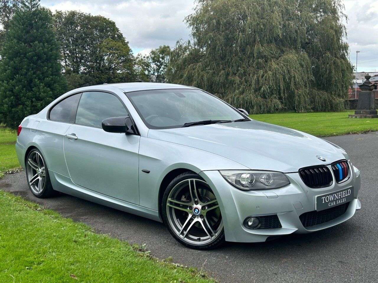 2012 BMW 3 SERIES 2012 BMW 3 SERIES