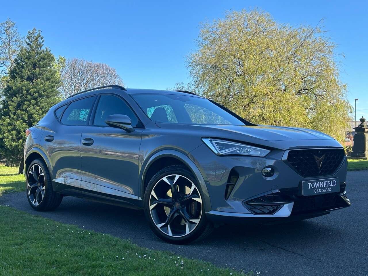 A 2023 CUPRA FORMENTOR 1.4 eHybrid 12.8kWh VZ2 SUV 5dr Petrol Plug-in Hybrid DSG Euro 6 (s/s) (245 A 2023 CUPRA FORMENTOR 1.4 eHybrid 12.8kWh VZ2 SUV 5dr Petrol Plug-in Hybrid DSG Euro 6 (s/s) (245