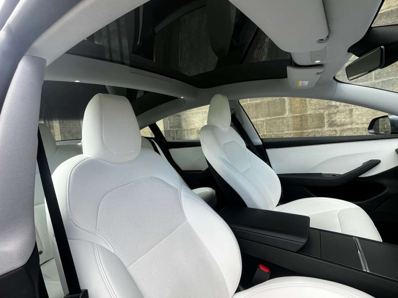 A 2024 TESLA MODEL 3 (Dual Motor) Long Range Saloon 4dr Electric Auto 4WDE (306 ps) A 2024 TESLA MODEL 3 (Dual Motor) Long Range Saloon 4dr Electric Auto 4WDE (306 ps)
