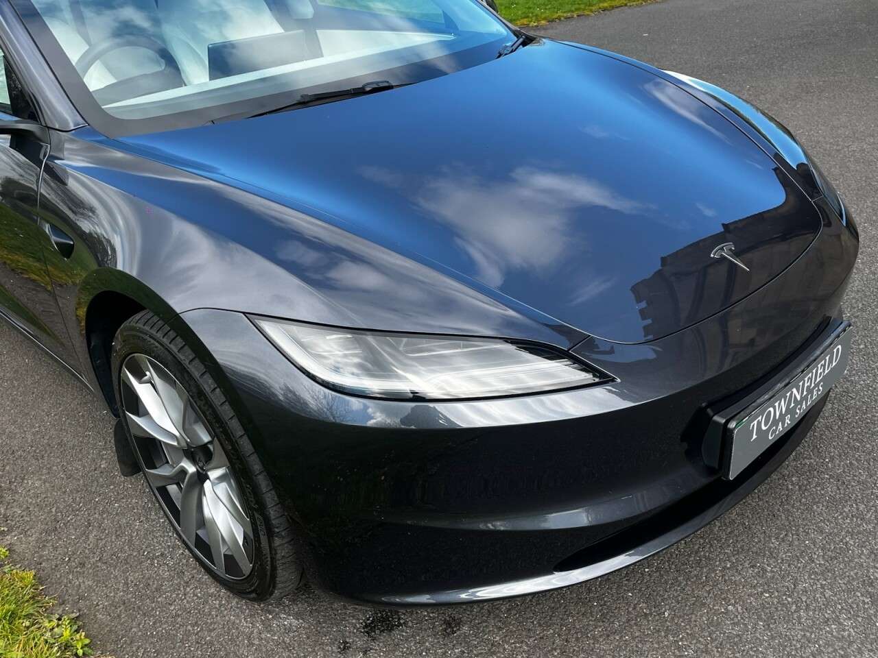 2024 TESLA MODEL 3 2024 TESLA MODEL 3