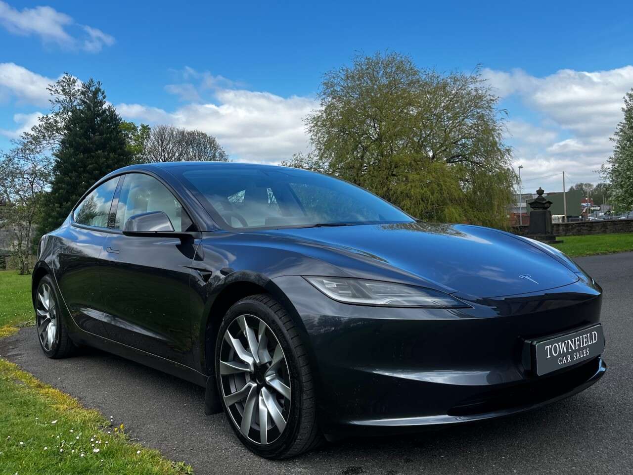 2024 TESLA MODEL 3 2024 TESLA MODEL 3