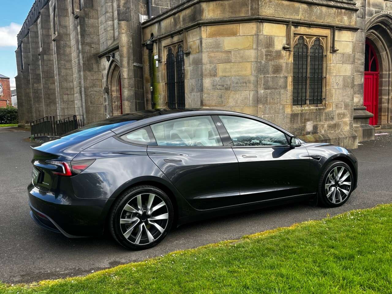 2024 TESLA MODEL 3 2024 TESLA MODEL 3