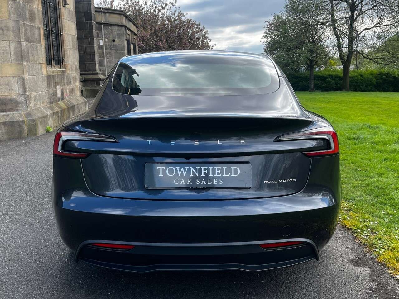 2024 TESLA MODEL 3 2024 TESLA MODEL 3