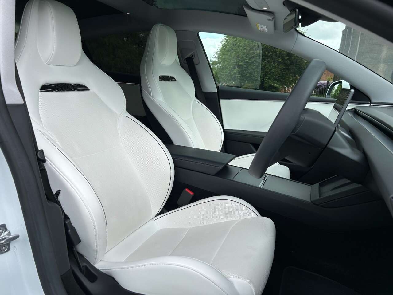 2025 TESLA MODEL 3 2025 TESLA MODEL 3