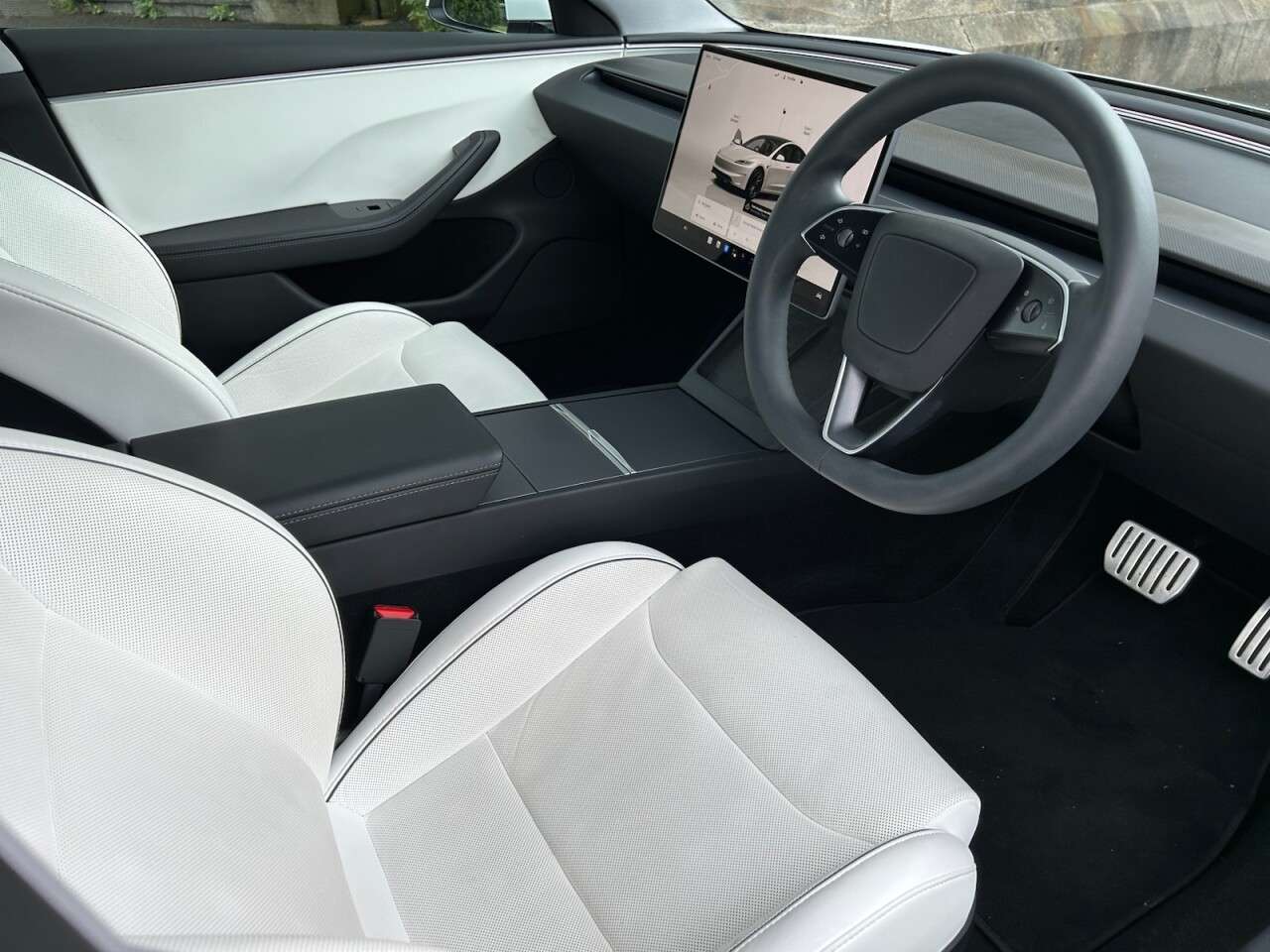 2025 TESLA MODEL 3 2025 TESLA MODEL 3
