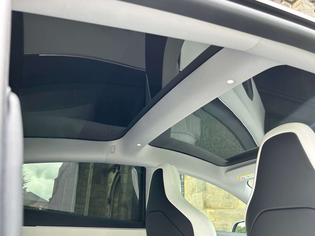 2025 TESLA MODEL 3 2025 TESLA MODEL 3