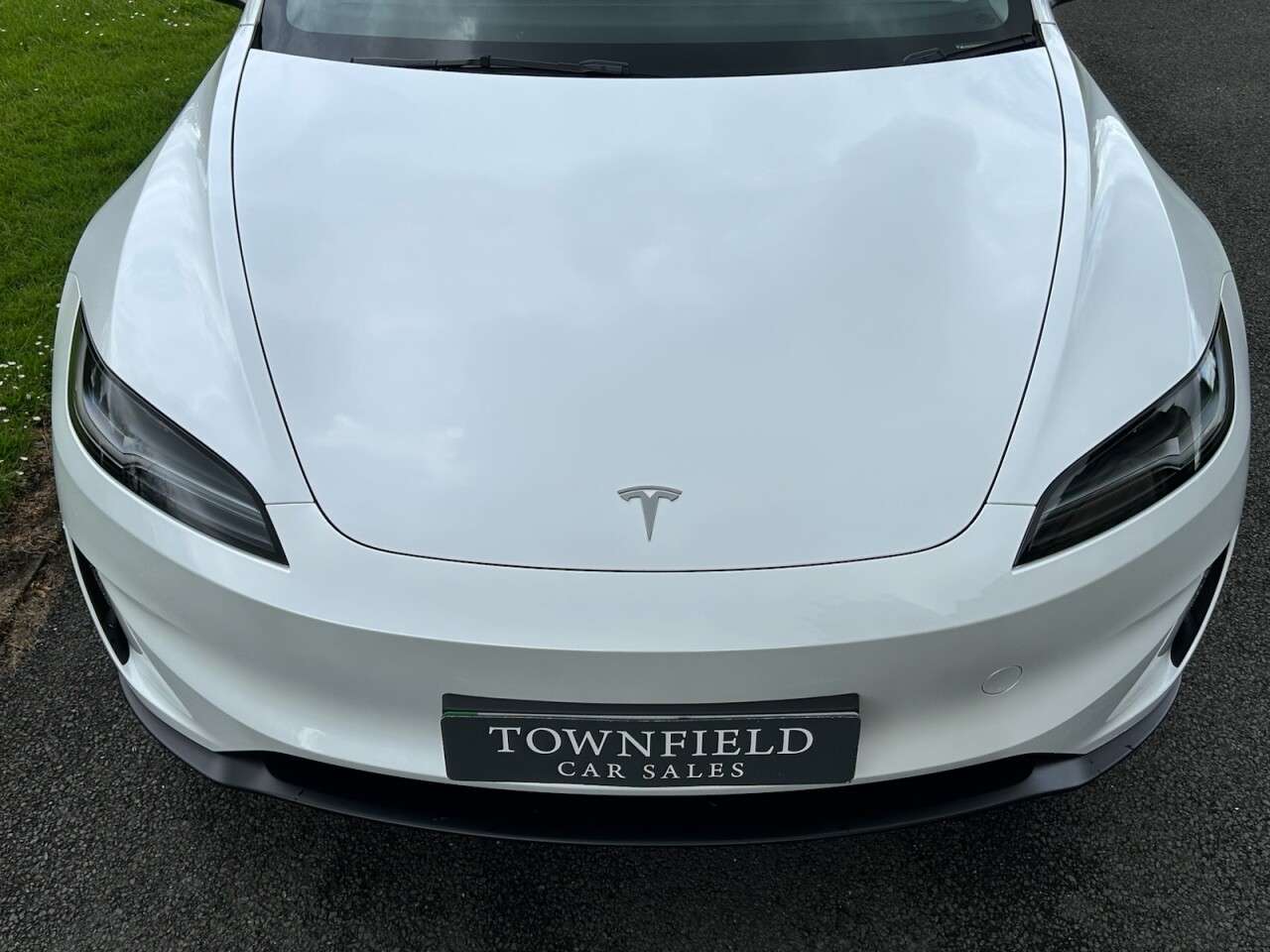 2025 TESLA MODEL 3 2025 TESLA MODEL 3
